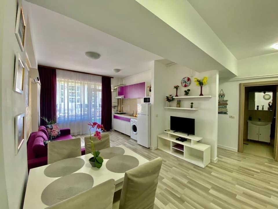 Maria Summer Apartaments Mamaia Bagian luar foto