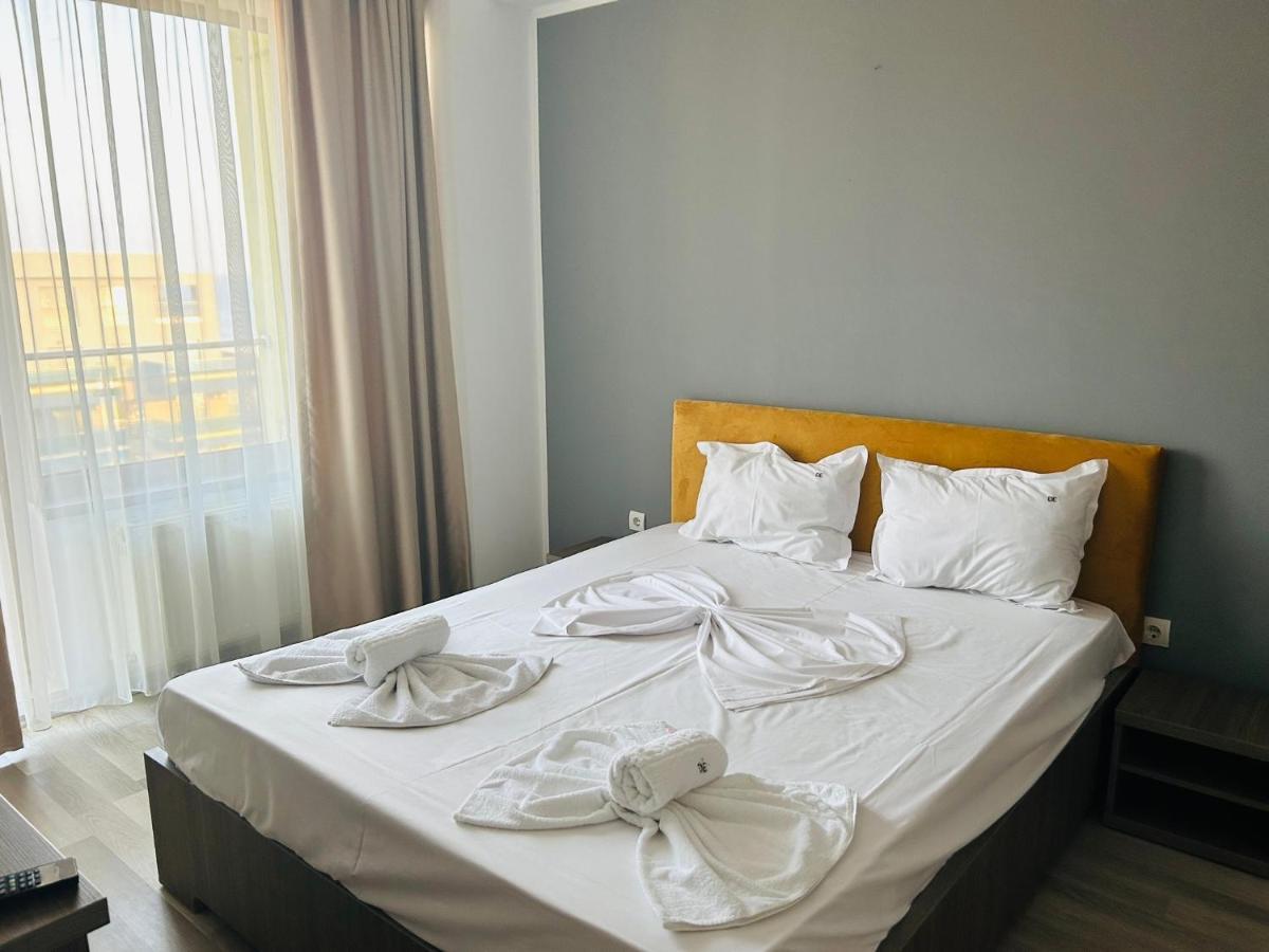 Maria Summer Apartaments Mamaia Bagian luar foto