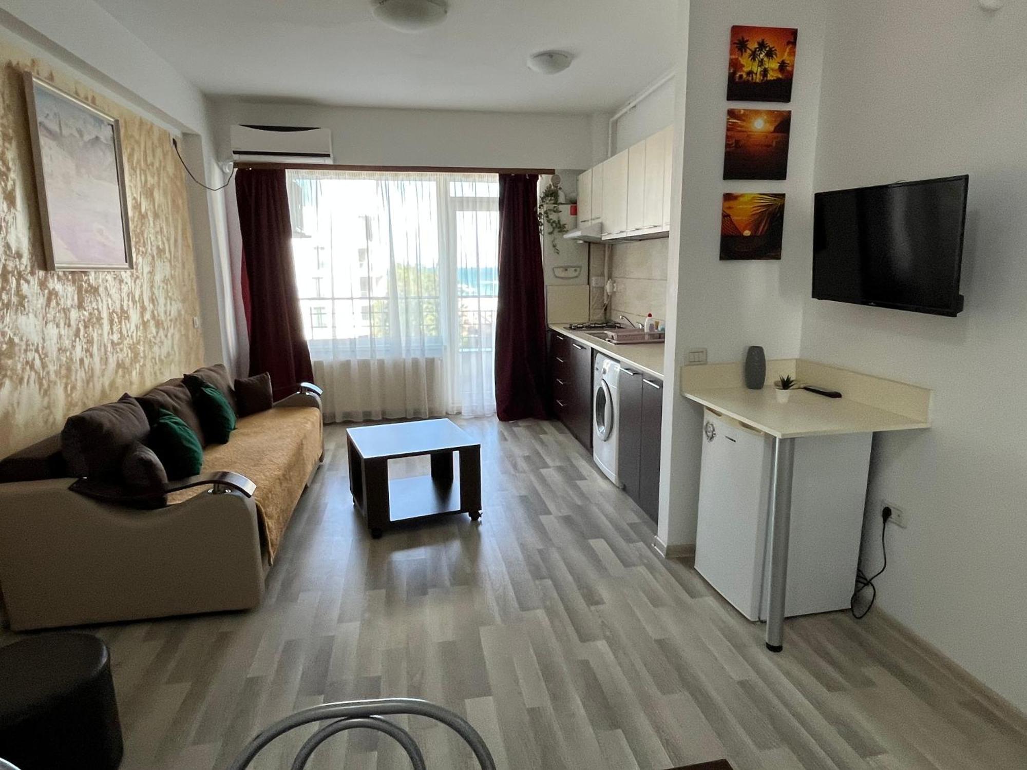 Maria Summer Apartaments Mamaia Bagian luar foto