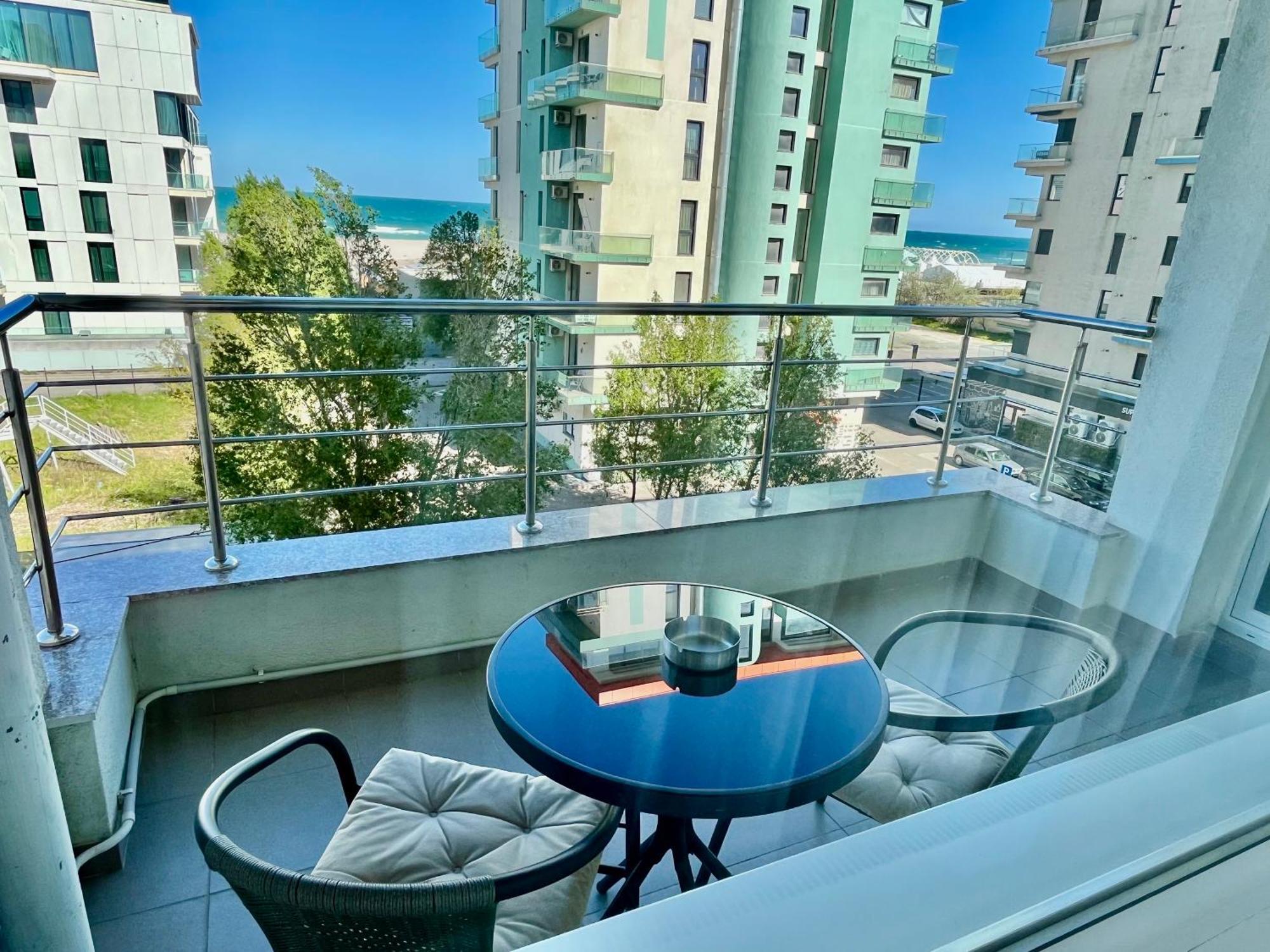 Maria Summer Apartaments Mamaia Bagian luar foto