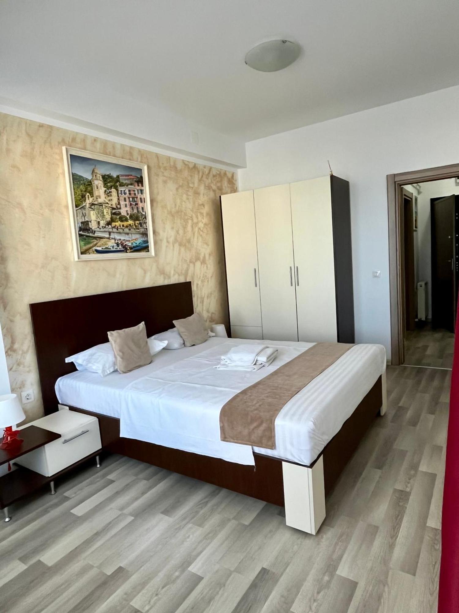 Maria Summer Apartaments Mamaia Bagian luar foto